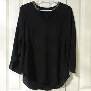LE CHATEAU black flutter sleeve chiffon top with silver shimmery beads